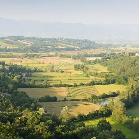 Vittoria D'anghiari 7&3, Emma