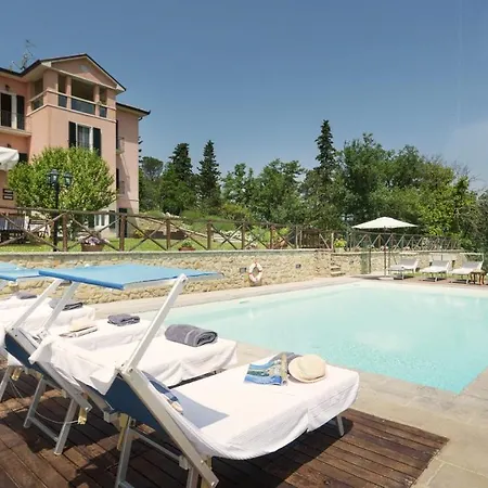Villa Vittoria D'anghiari 7&3, Emma *