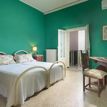 Villa Vittoria D'anghiari 7&3, Emma *