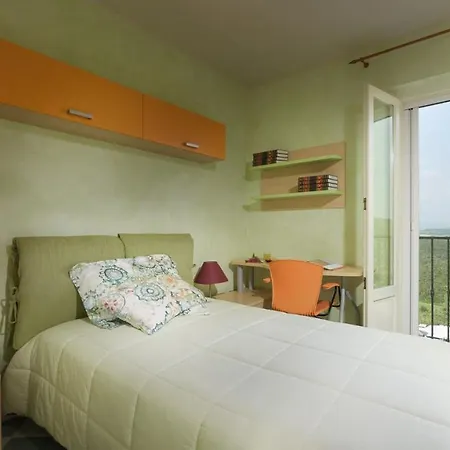 Vittoria D'anghiari 7&3, Emma