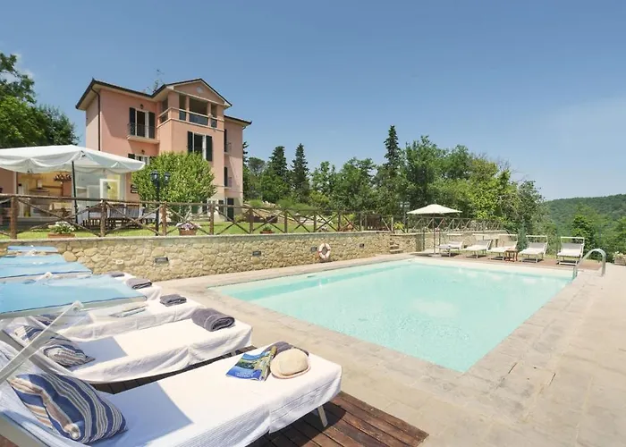 فيلة Vittoria D'anghiari 7&3, Emma أنغياري