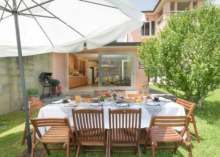 Vittoria D'anghiari 7&3, Emma فيلة *